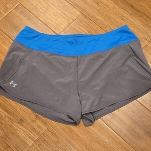 Under Armour Heat Gear Womens Athletic Shorts